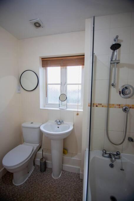 Marley'S Coach House - Frome Apartment Exterior photo