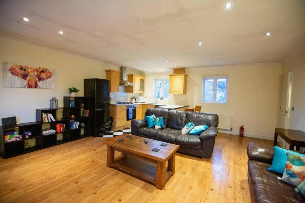 Marley'S Coach House - Frome Apartment Exterior photo
